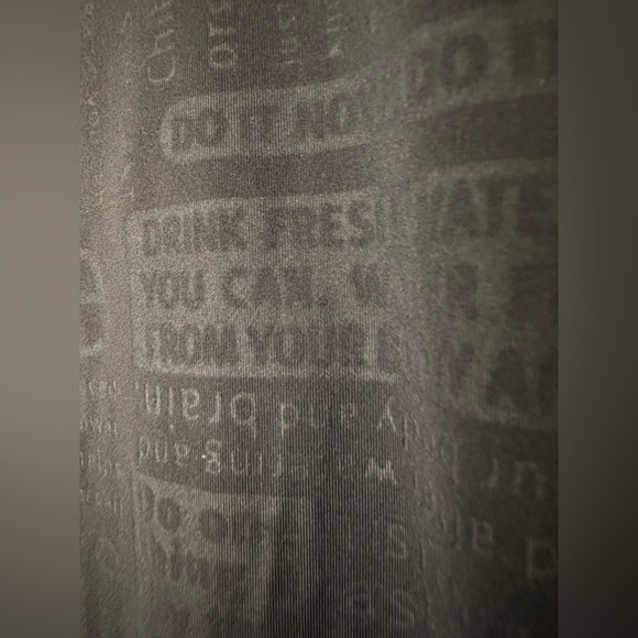 LULULEMON Wunder Under HR Crop 23" Manifesto Foil Black Size 6 - Picture 5 of 8